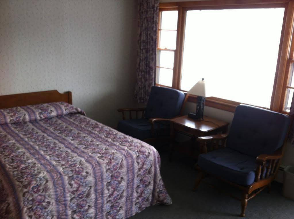 Pownal Ladd Brook Inn المظهر الخارجي الصورة