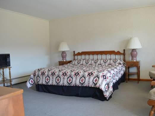 Pownal Ladd Brook Inn المظهر الخارجي الصورة